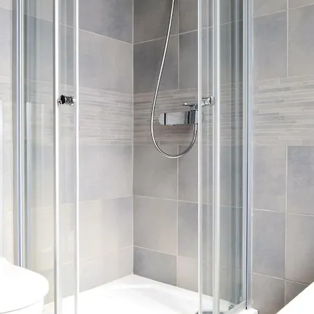 Appartement One Bedroom In *